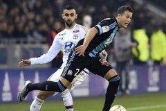 布雷斯特主场迎战里昂，老牌劲旅能否客场翻盘？