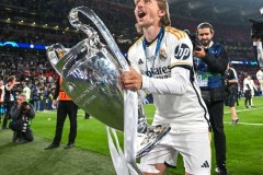 莫德里奇回忆热刺生涯，未能如愿加盟切尔西，反而成就皇马传奇