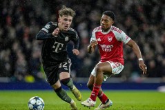 触球次数不及拉亚！枪手小将重返首发作用不大 他仍需沉淀