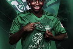 官宣！20年老臣离队！奥纳纳收入翻倍