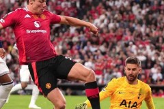 曼联和热刺上赛季的剧本，本赛季正在重演