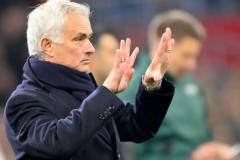 穆里尼奥出手！本菲卡盯上凯恩队友，欲签德甲王牌