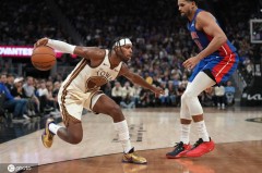 活塞绞肉战法逼库里伤退 勇士变招用光只求快交易？