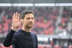 红牌催生进球，阿隆索的新玄学