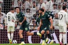 欧冠之王伯纳乌崩盘，英超霸主曼城1-2逆转掀翻皇家马德里