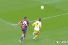 意甲VAR再抢戏！84分钟改判点球背后，裁判头子一句话点破演员的自我修养