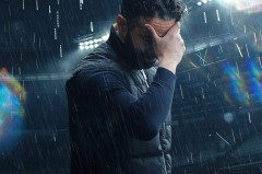 曼联下赛季若无缘欧冠，阿莫林难逃下课！罗杰斯发展令其相形见绌