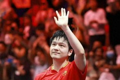 就在刚刚！1月3日传来樊振东新动态，小胖回应在德甲感受到热情与尊重