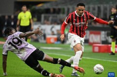 意甲焦点战：乌迪内斯“铁桶阵”能否锁死AC米兰的锋线狂飙？