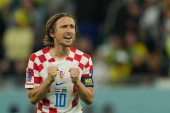 后院起火！莫德里奇意甲踢球，自家球队却在英冠为保级2-1绝杀