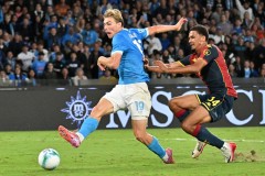 （体育）足球——意甲：那不勒斯胜热那亚