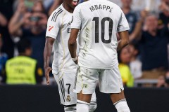 看完姆巴佩十场十四球的恐怖数据，才懂为何说这是他生涯最佳开局