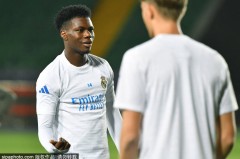 伤病潮下的德甲恩怨局：拜仁青春风暴冲击客场连胜，门兴能否绝境翻盘？