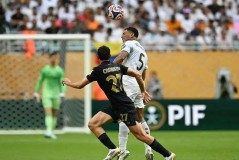 皇马1亿巨星贝林厄姆面临位置困惑：中场浪费天赋，前锋又难适应？