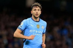 1.45亿豪赌！曼城9场不败背后有三大逆袭密码，瓜迪奥拉自废武功太惊艳