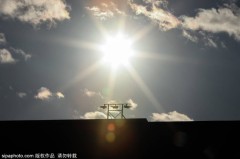 马特塔点球重罚引发争议：裁判专家与前球员的观点对决