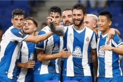 西甲焦点战：西班牙人迎战巴伦西亚，主场优势对决客场虫