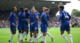 世俱杯冠军连胜！巴萨5-0夺甘伯杯，多特1-2负尤文