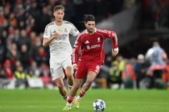 炸锅！帕夫利迪斯戴帽都靠边站 穆帅要给葡超“升舱” 冬窗要搞大事？